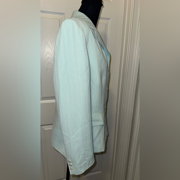Kasper Women's Soft Blue Blazer - Picture 5 of 7